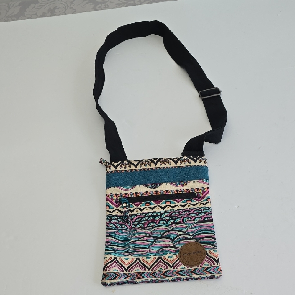 Dakine Jive Crossbody Strap Bag Canvas Abstract Print Blue Purple